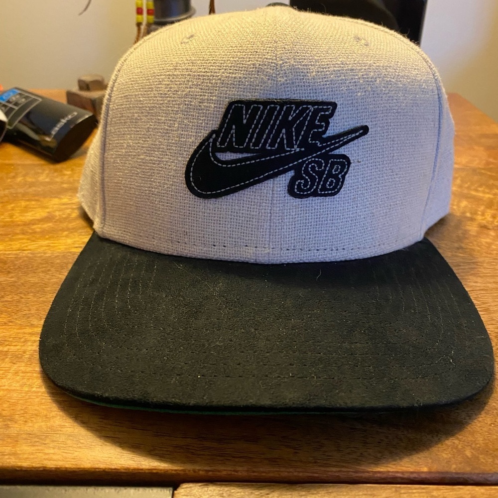 Nike SB Raw Canvas Pro Snapback